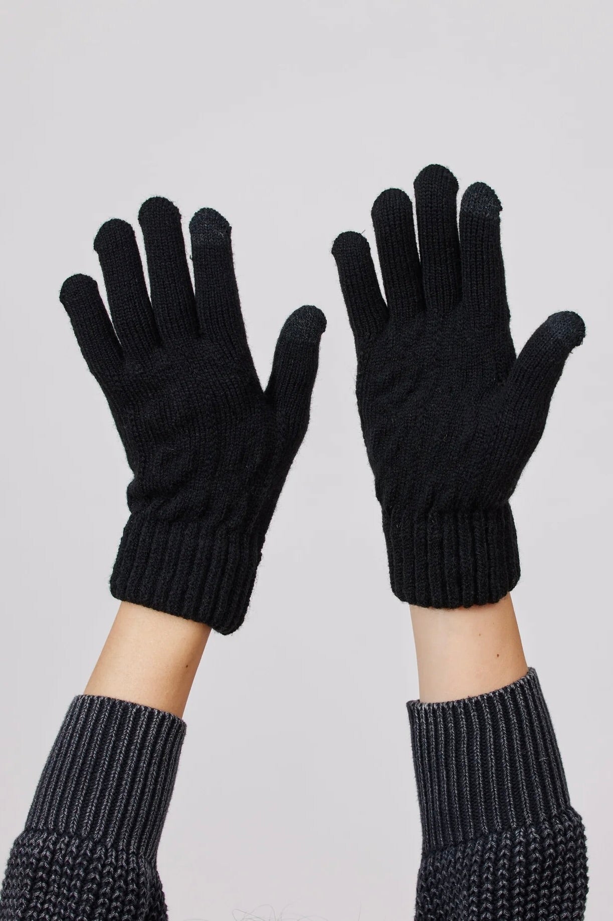 Hat Attack Frosty Touch Glove
