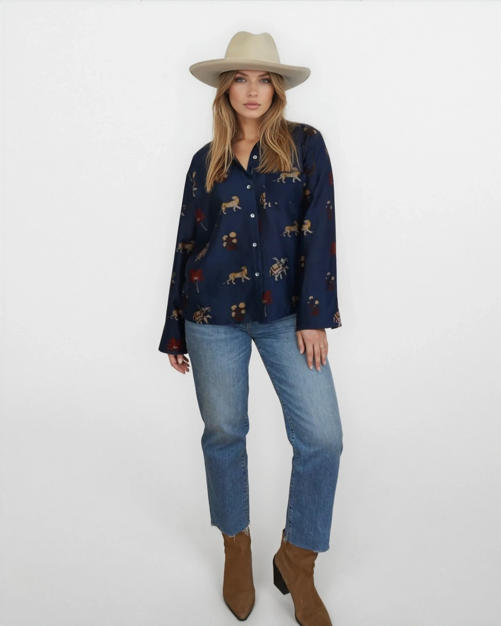 Avery Boxy Shirt - Navy Tiger