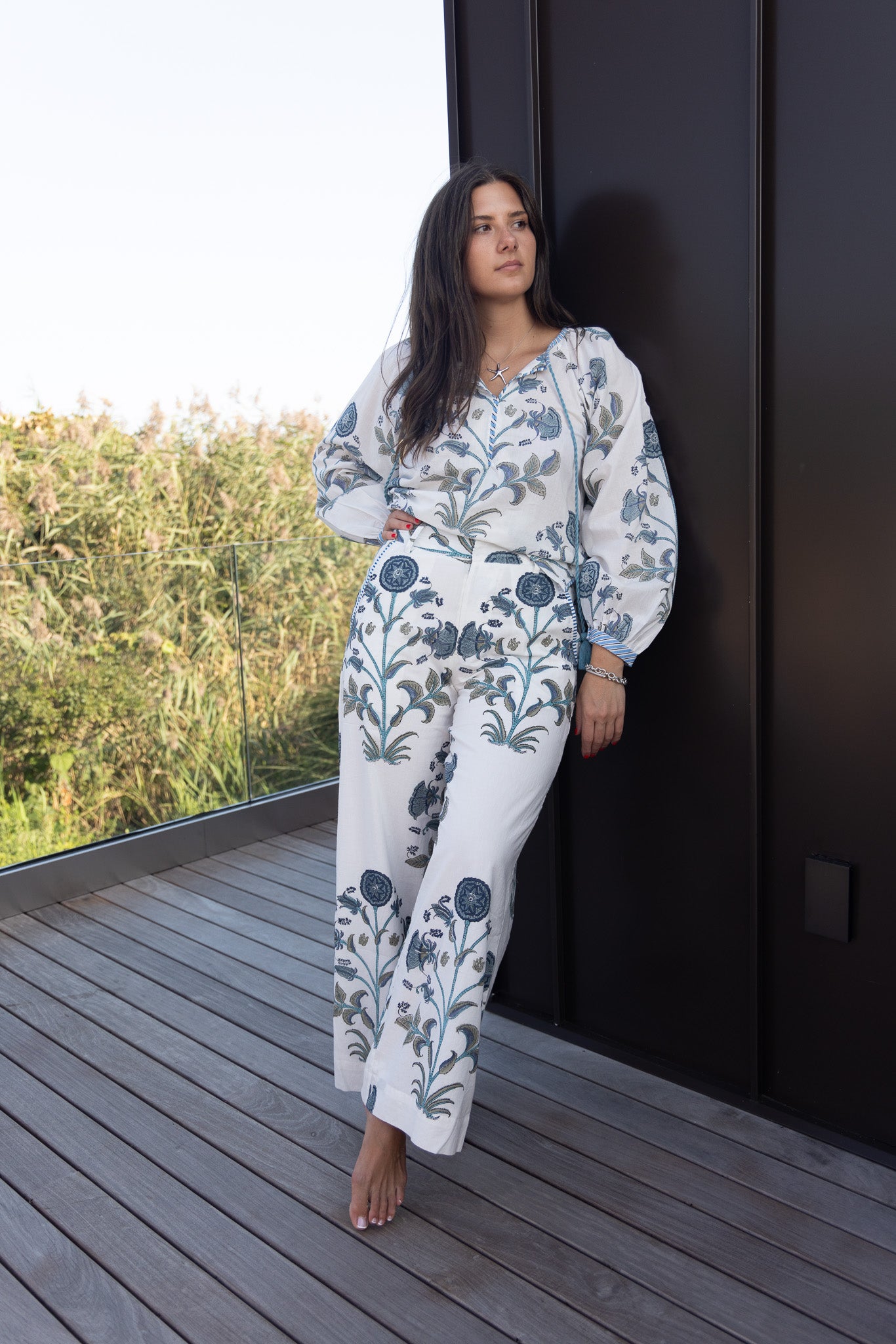 Chara Blouse in BLUE VINE