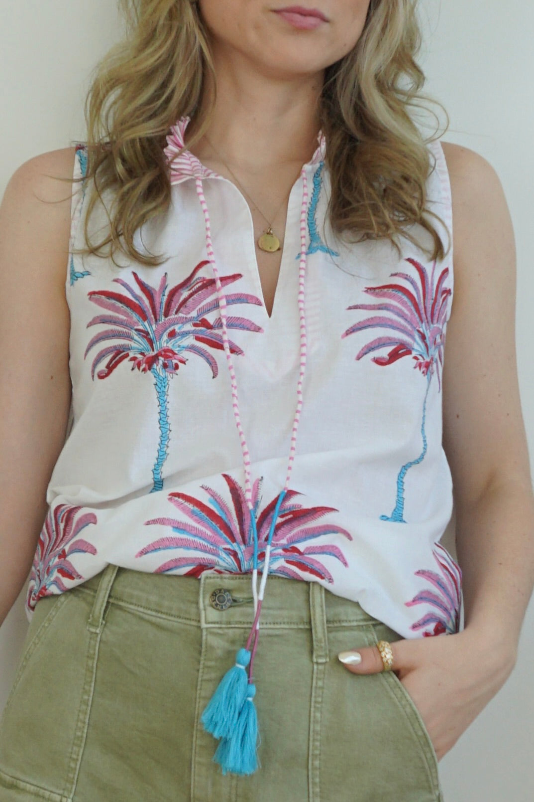Joss Sleeveless Top - Pink/Blue Palms