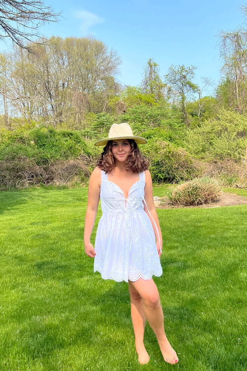 Louisa Eyelet Mini - White