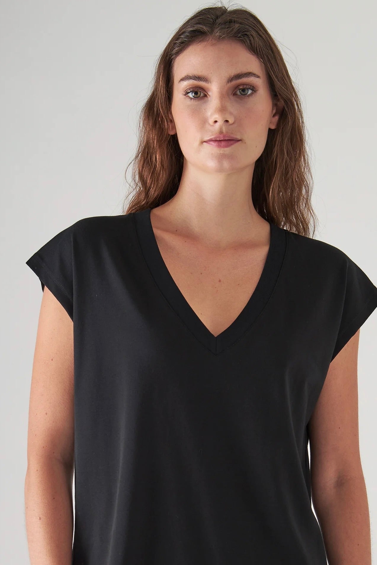 Patrick Assaraf Iconic V-Neck Dolman Tee