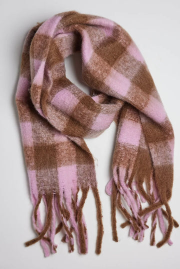 Hat Attack Elle Plaid Scarf