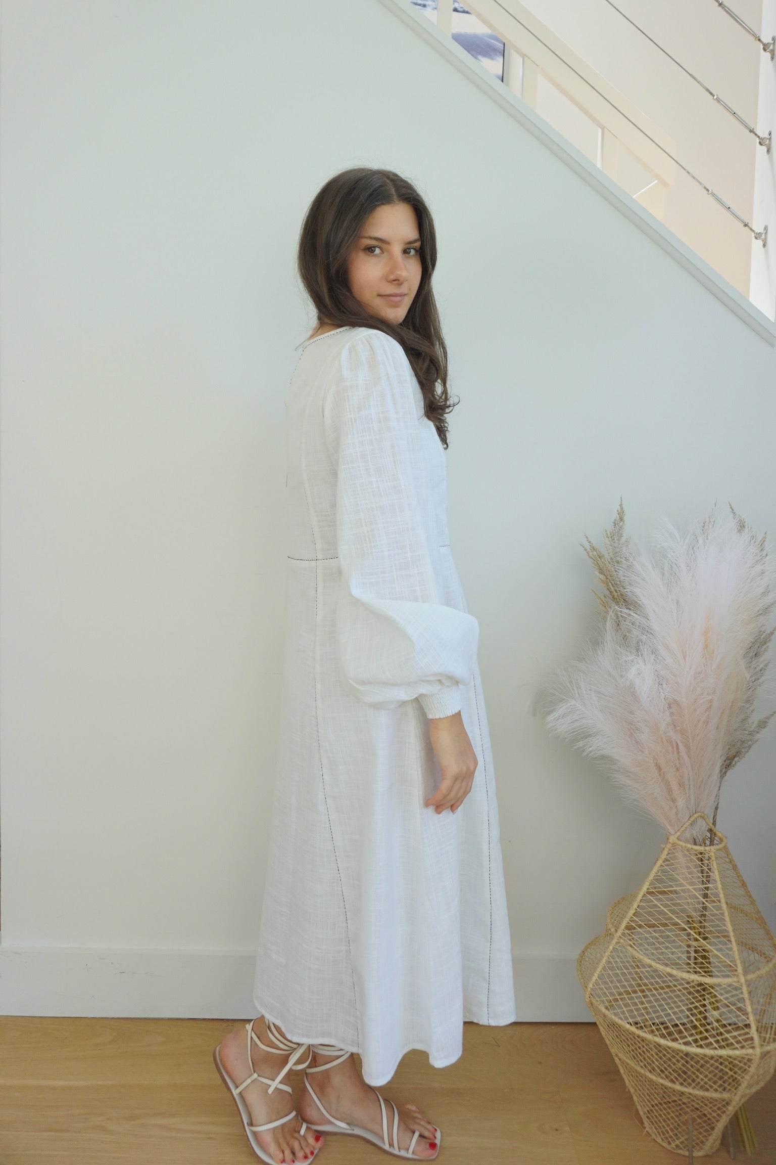 Milo Dress in White/Blue Emb