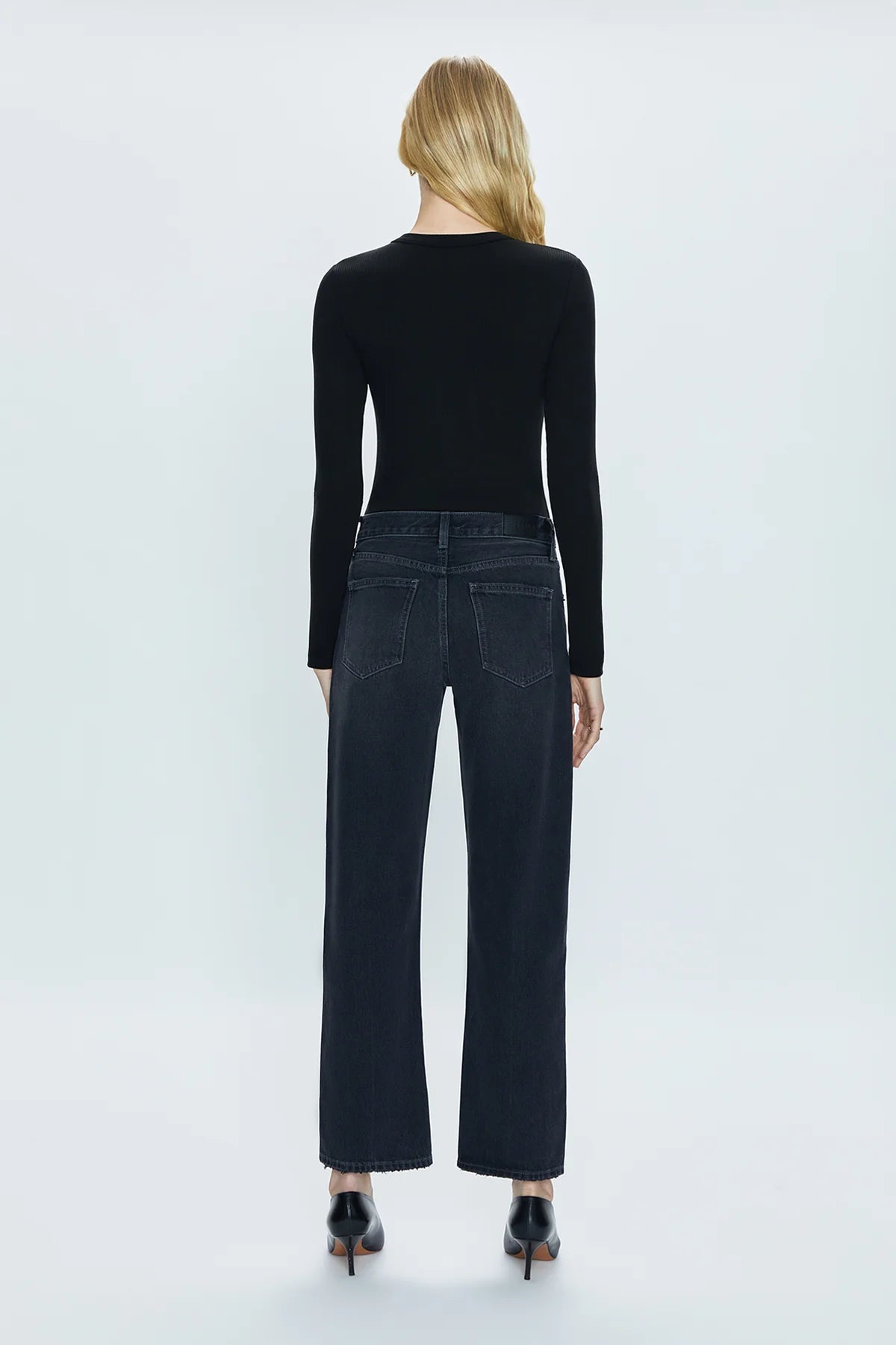 Pistola Lexi Mid Rise Bowed Straight