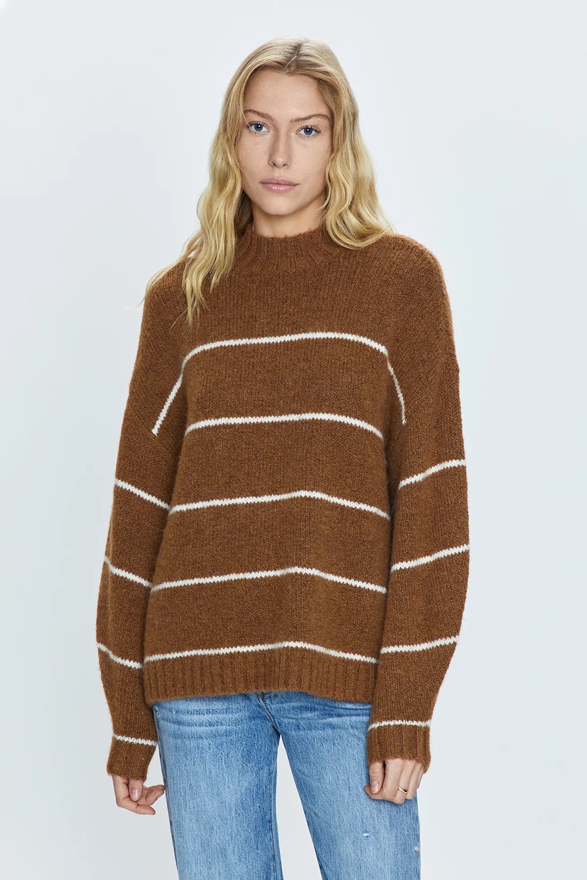 Pistola Carlen Sweater - Carmel/White