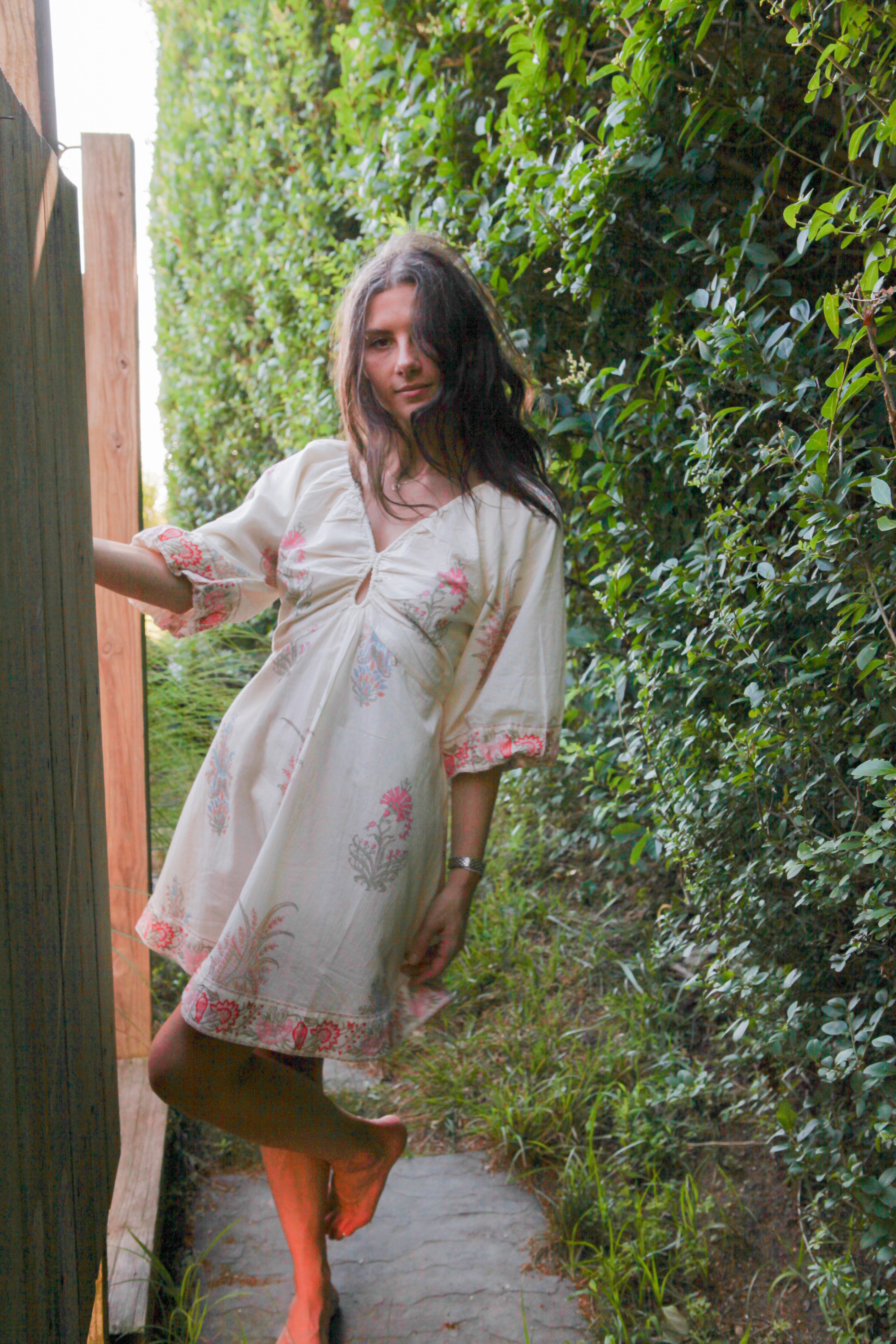 Posey Keyhole Dress in Pastel Paisley