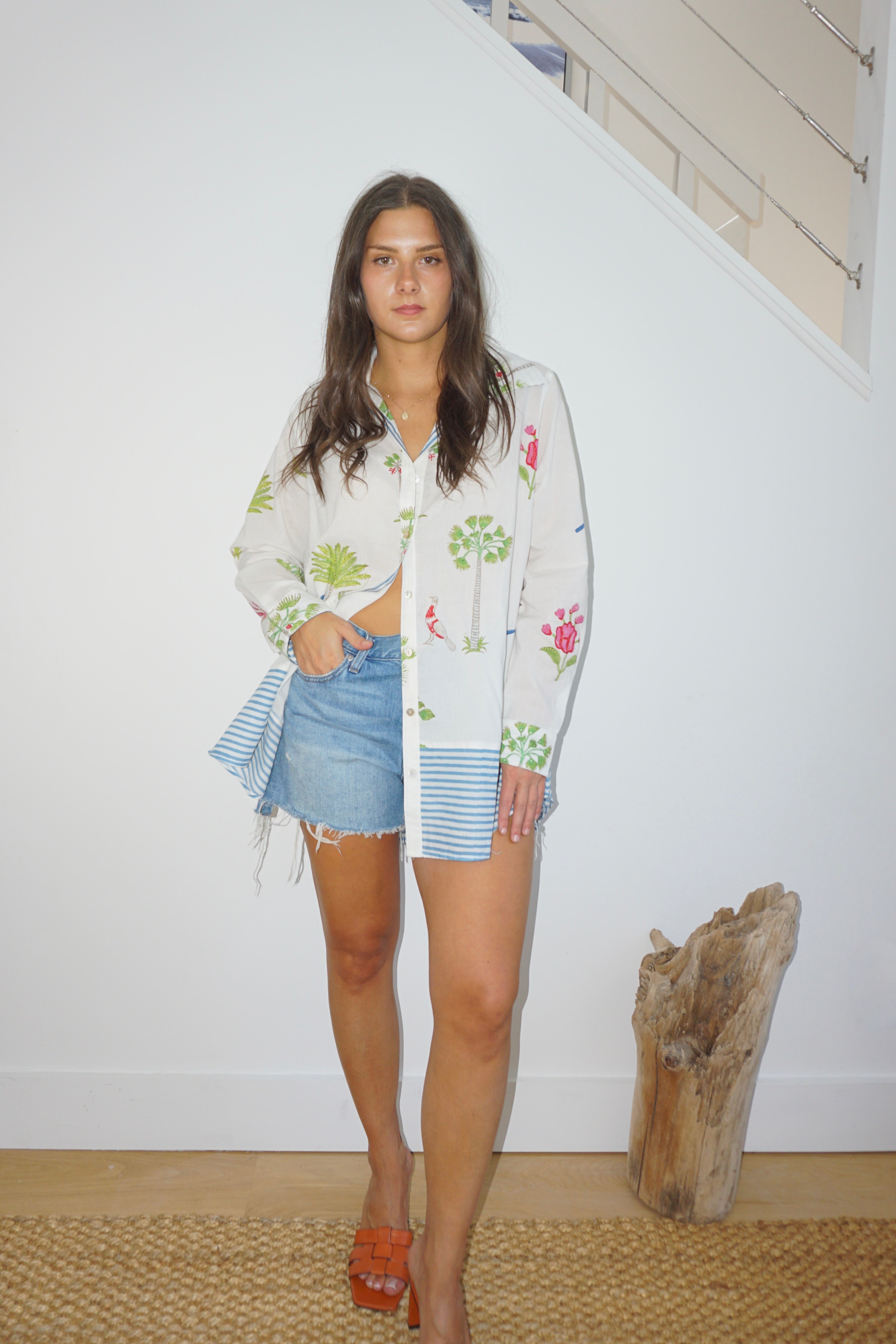 Thea Beach Shirt in Palm Paradise