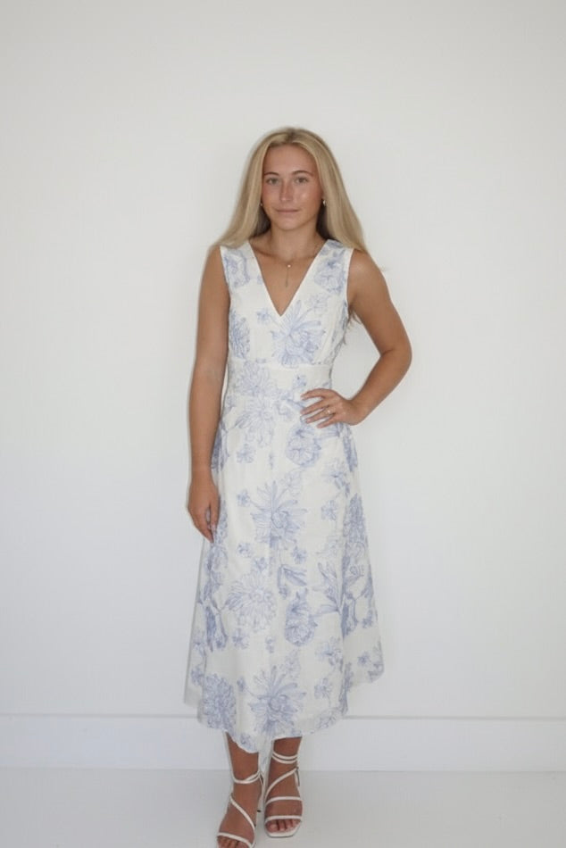 Suzan Dress in Petal Embroidery