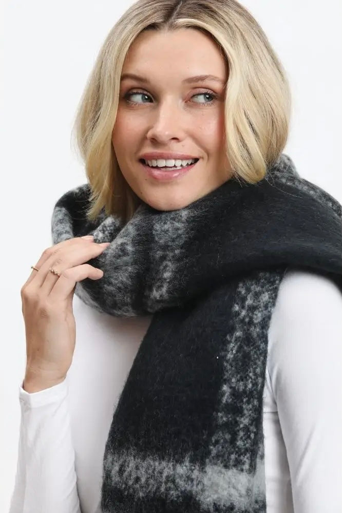 Urban Expressions Plaid Scarf