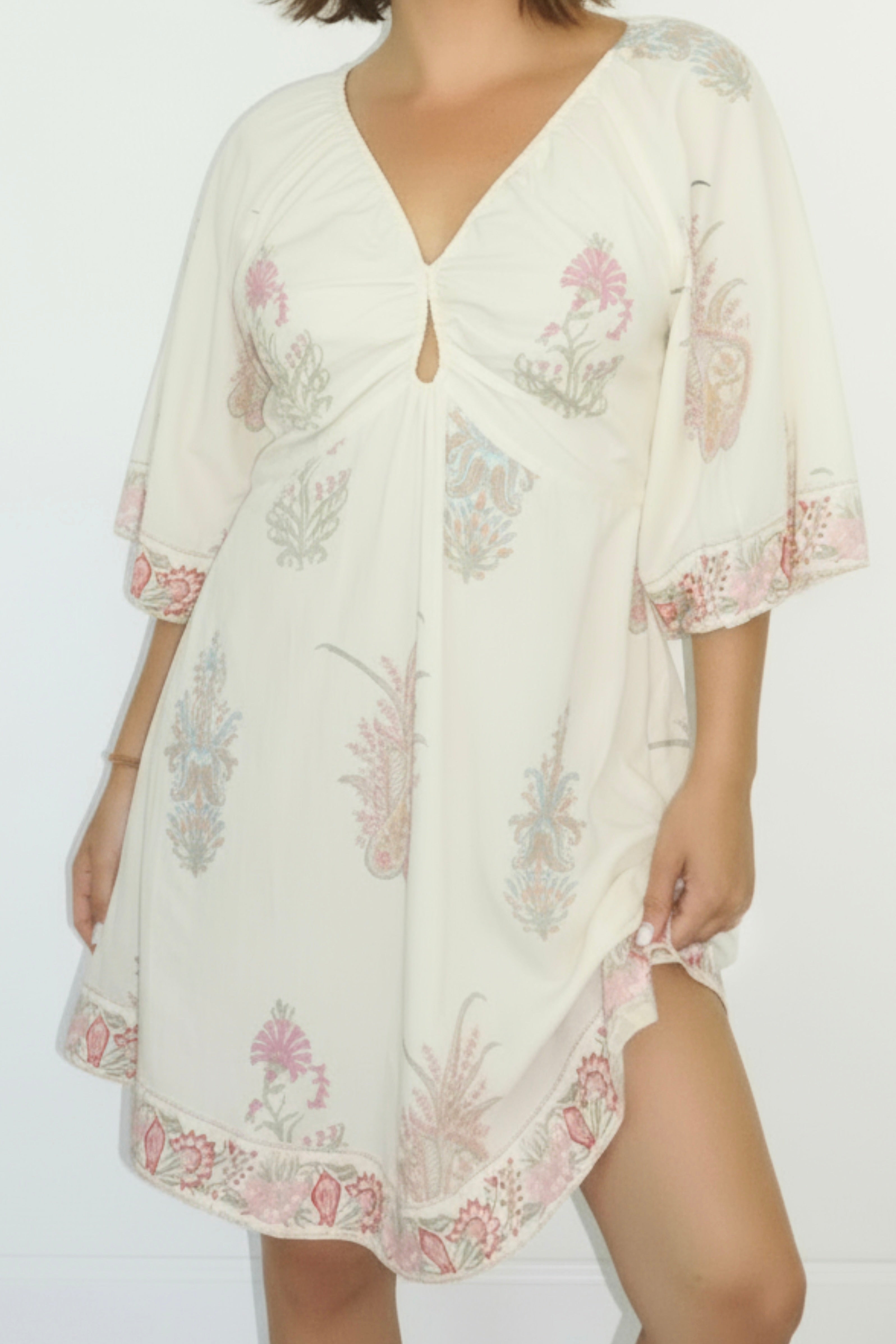 Posey Keyhole Dress in Pastel Paisley