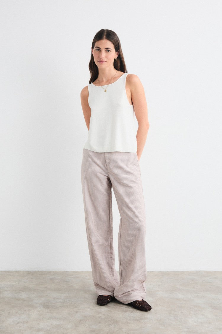 Yakira Top in Ecru