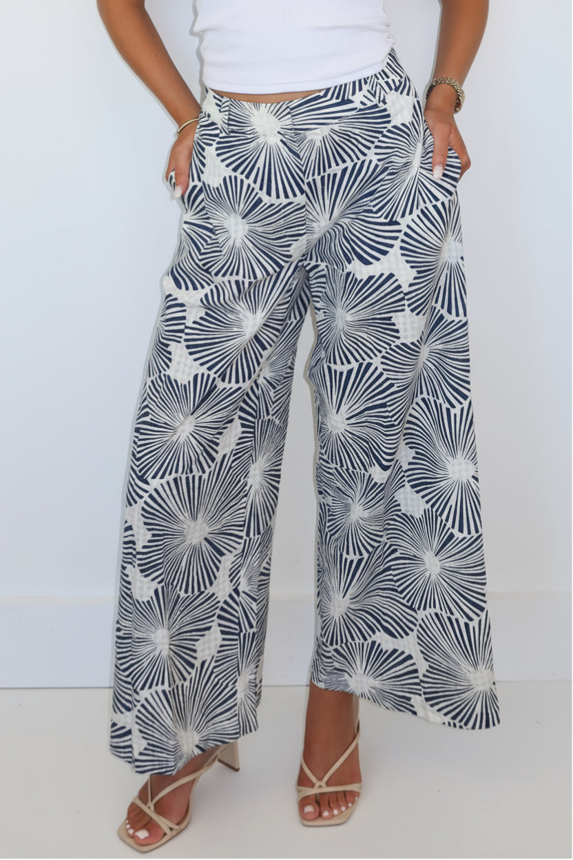 Enzo Wide Leg Pant in Blue Nova