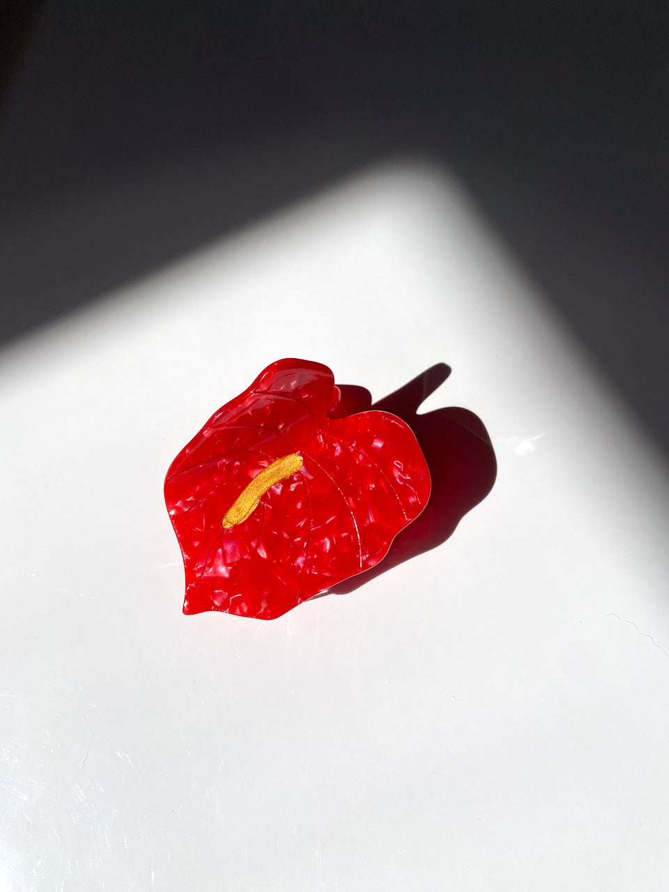 Anthurium Leaf Claw Clip - Red