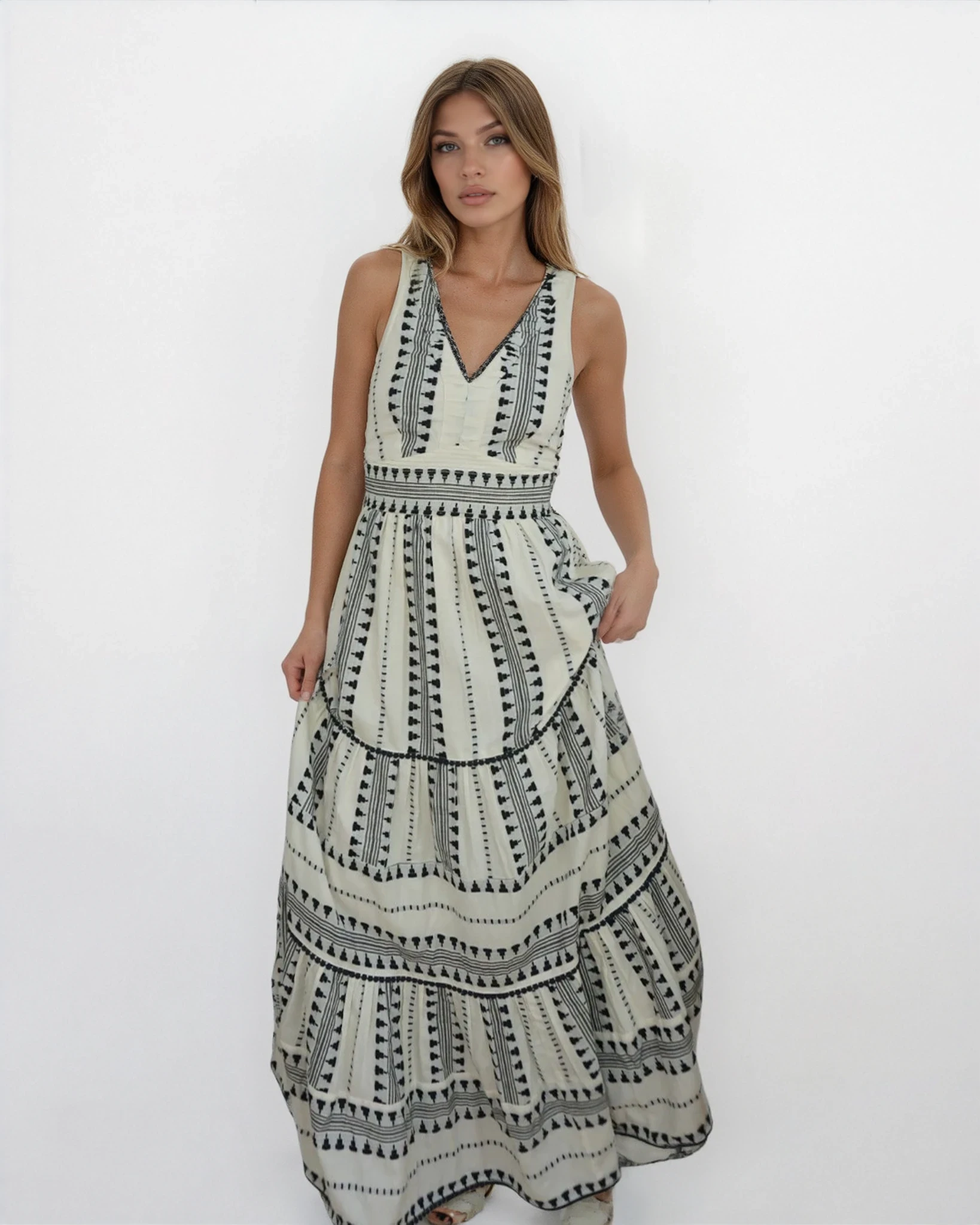 Zuma Maxi Dress - Black/Cream