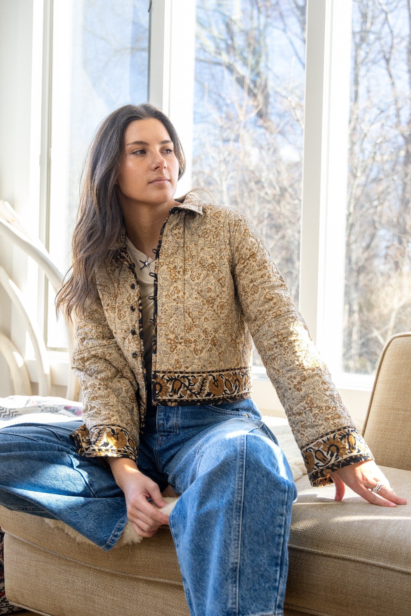 Della Reversible Quilted Jacket in Black Jacobean
