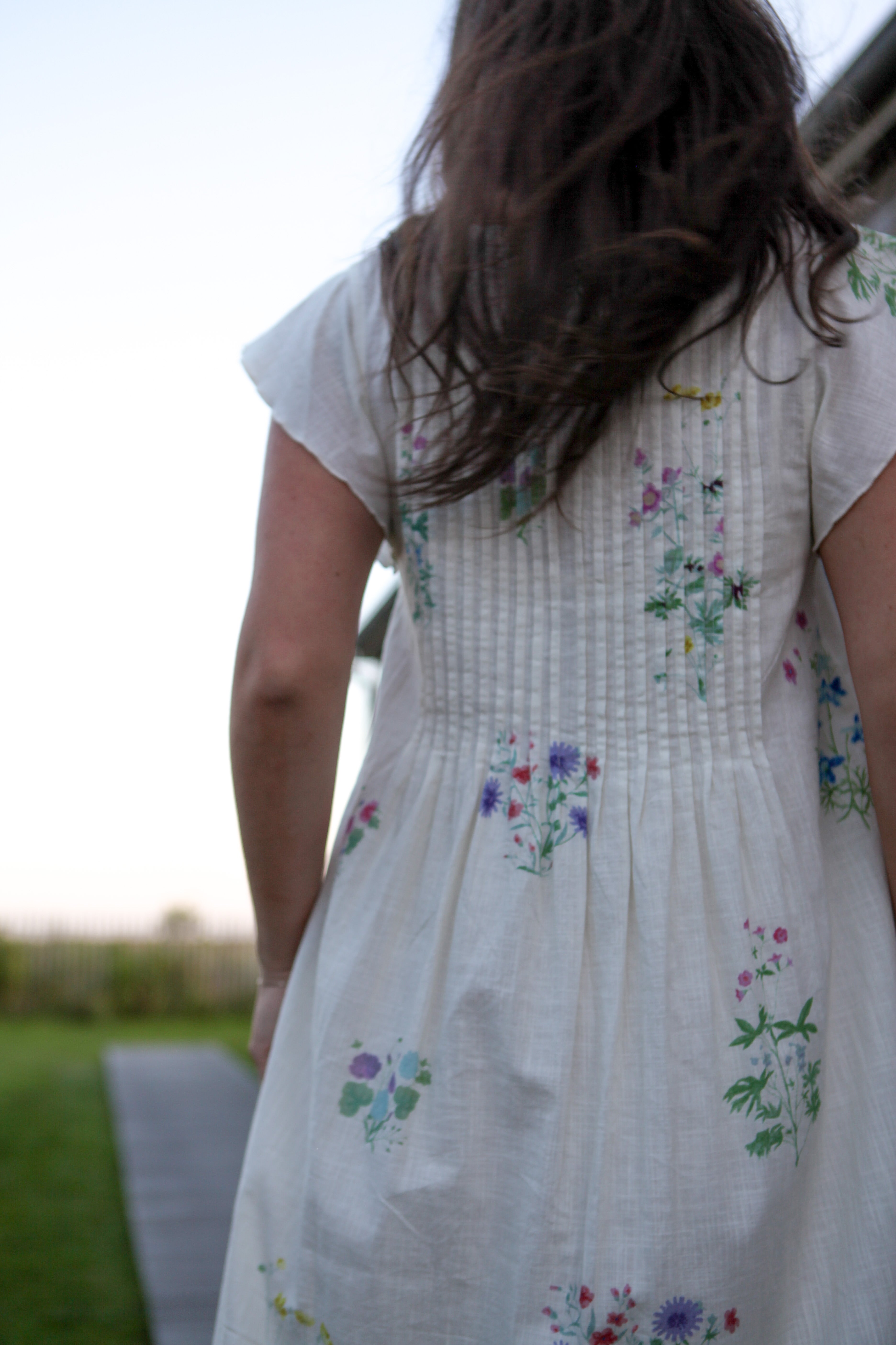 NIBI MTK Doris Midi Dress - Cream Botanical