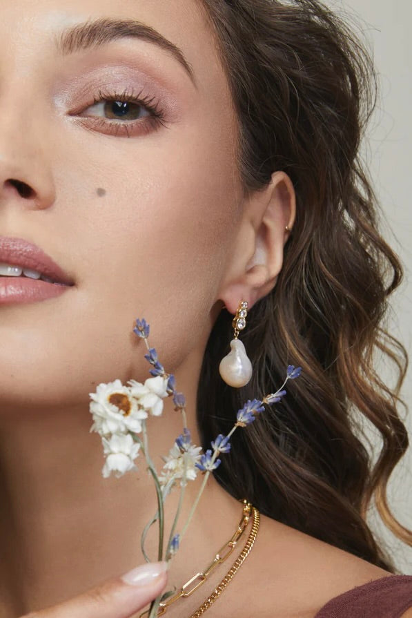 Maia Pearl Earrings