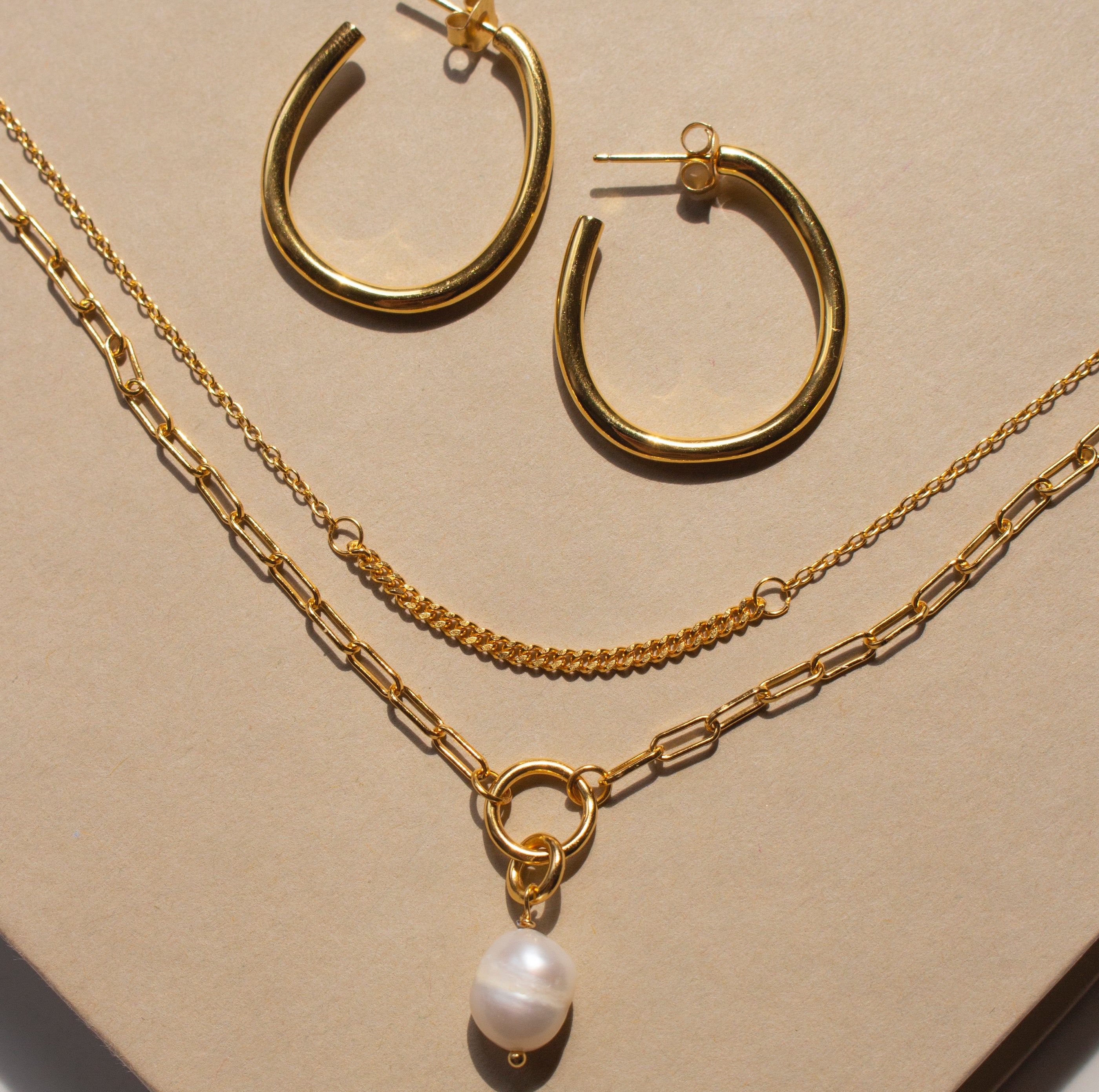 Emily Pearl Layer Necklace - Gold