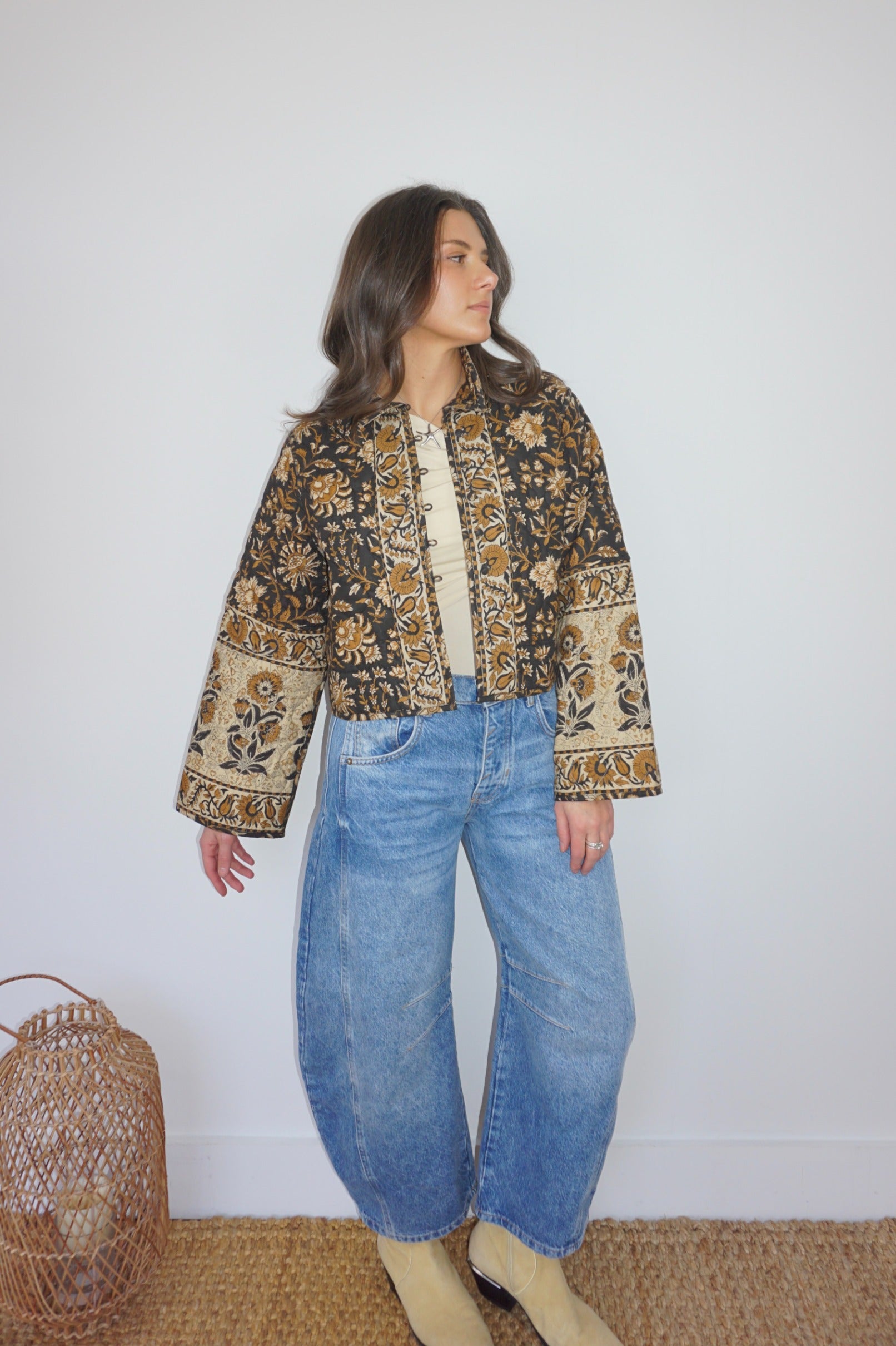 Della Reversible Quilted Jacket in Black Jacobean