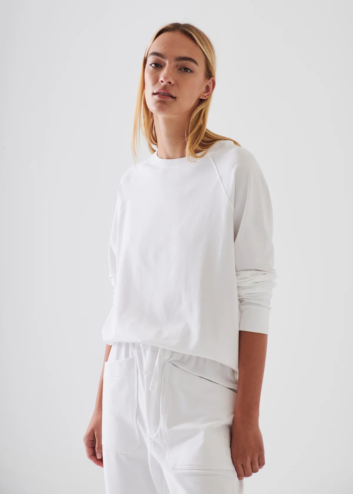 Oversized Raglan Sweatshirt