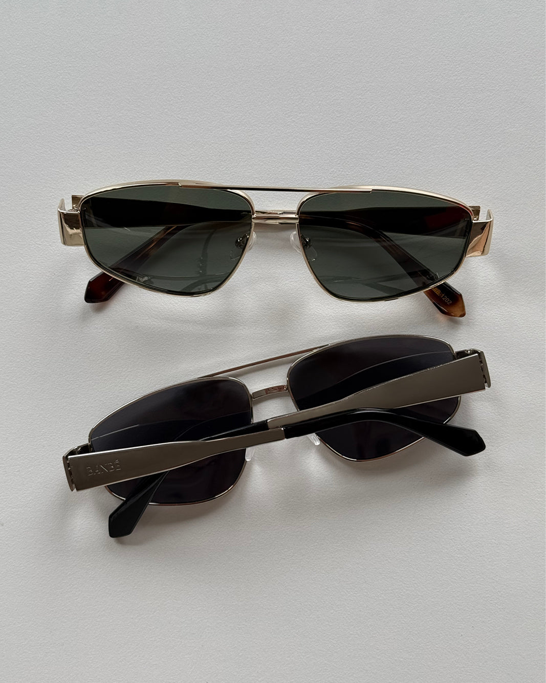 The Earle - Gold/Green