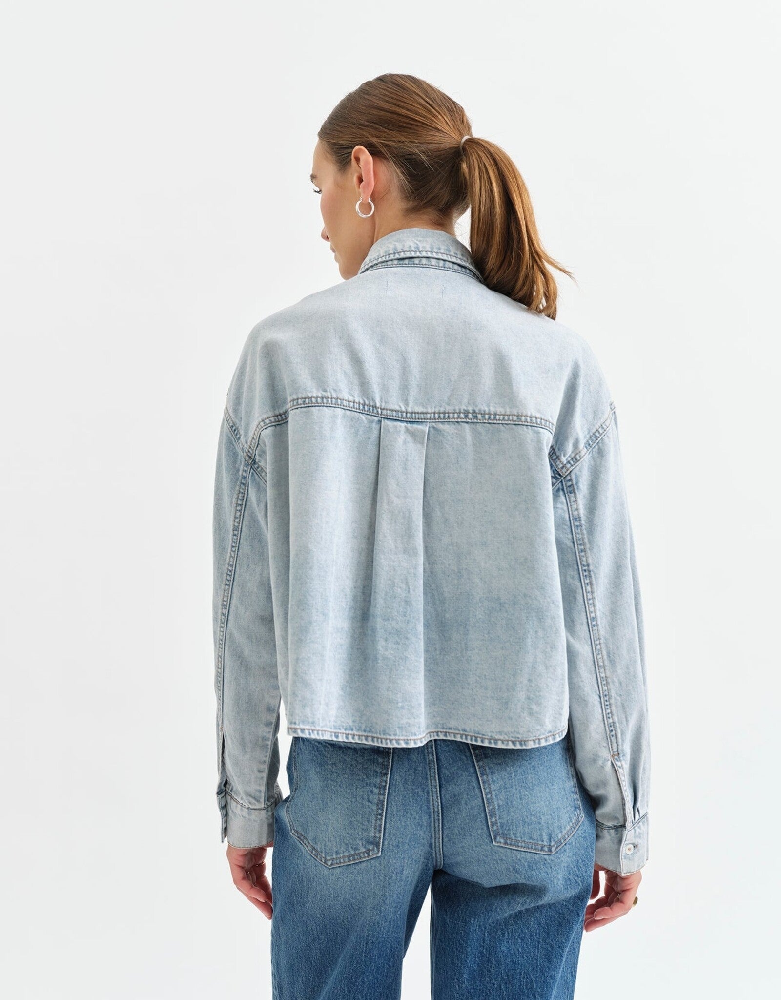 The Editor Cropped Button Up