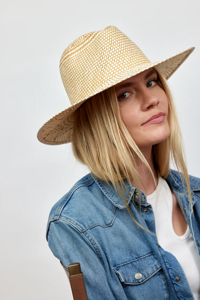 Wren Novelty Packable Hat Bleach