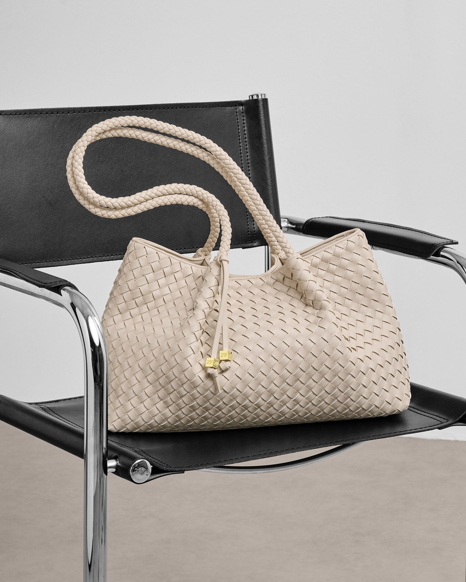 Nova Shoulder Tote Bag Small Oyster