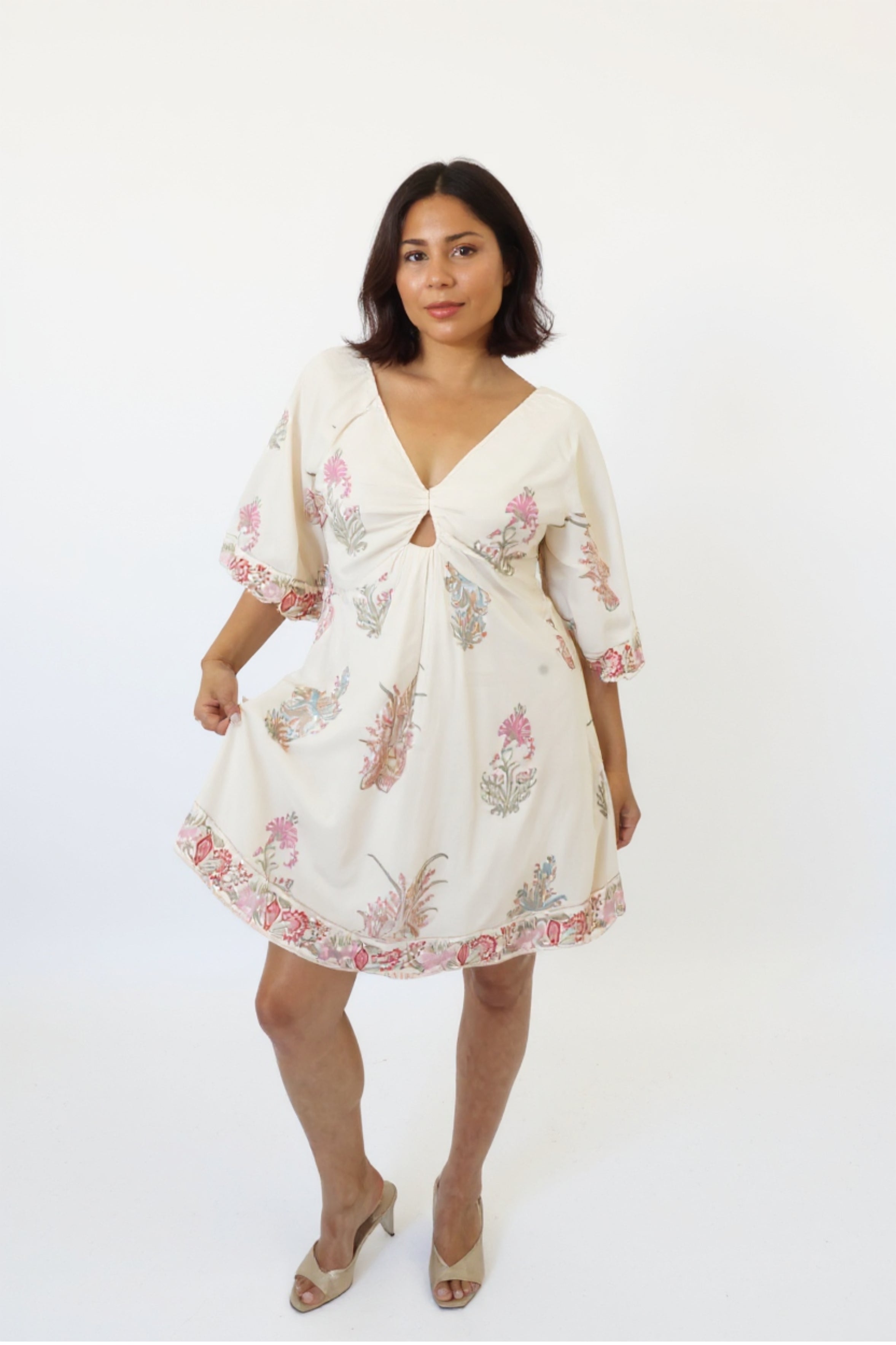 Posey Keyhole Dress in Pastel Paisley