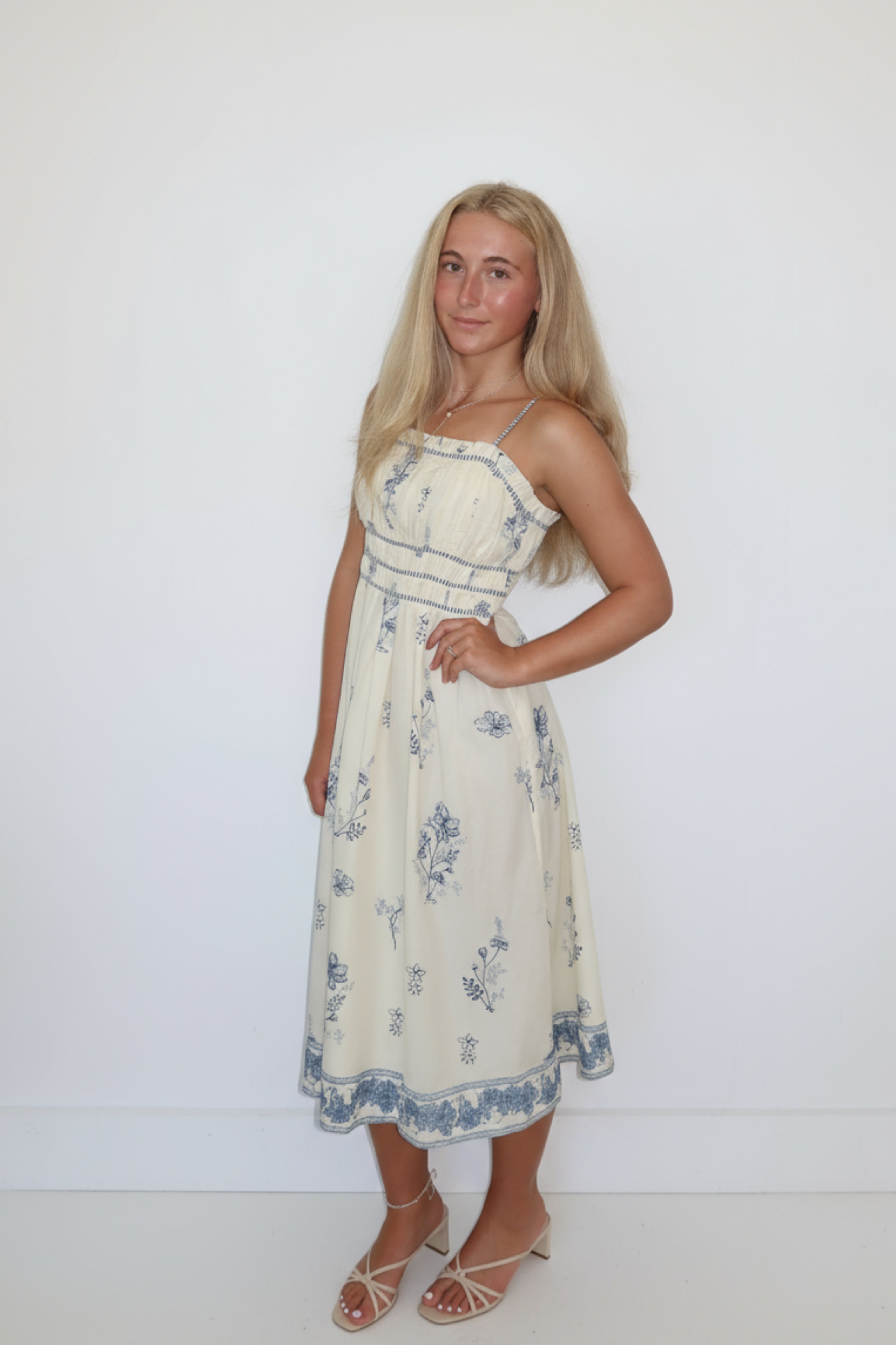 Dottie Midi Dress in Sea Spray Floral